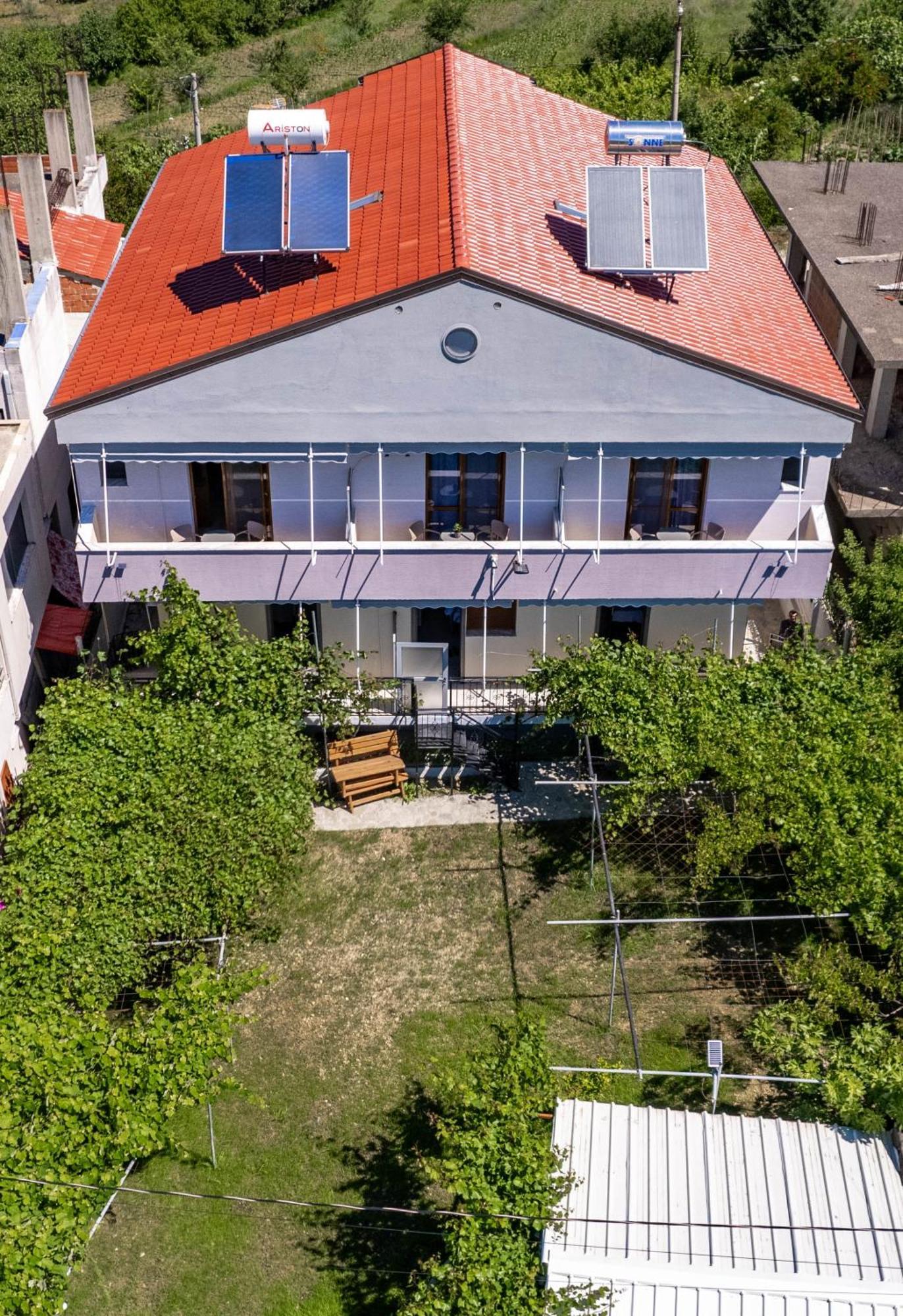 Lägenhet Kalpazo Kaja Garden *