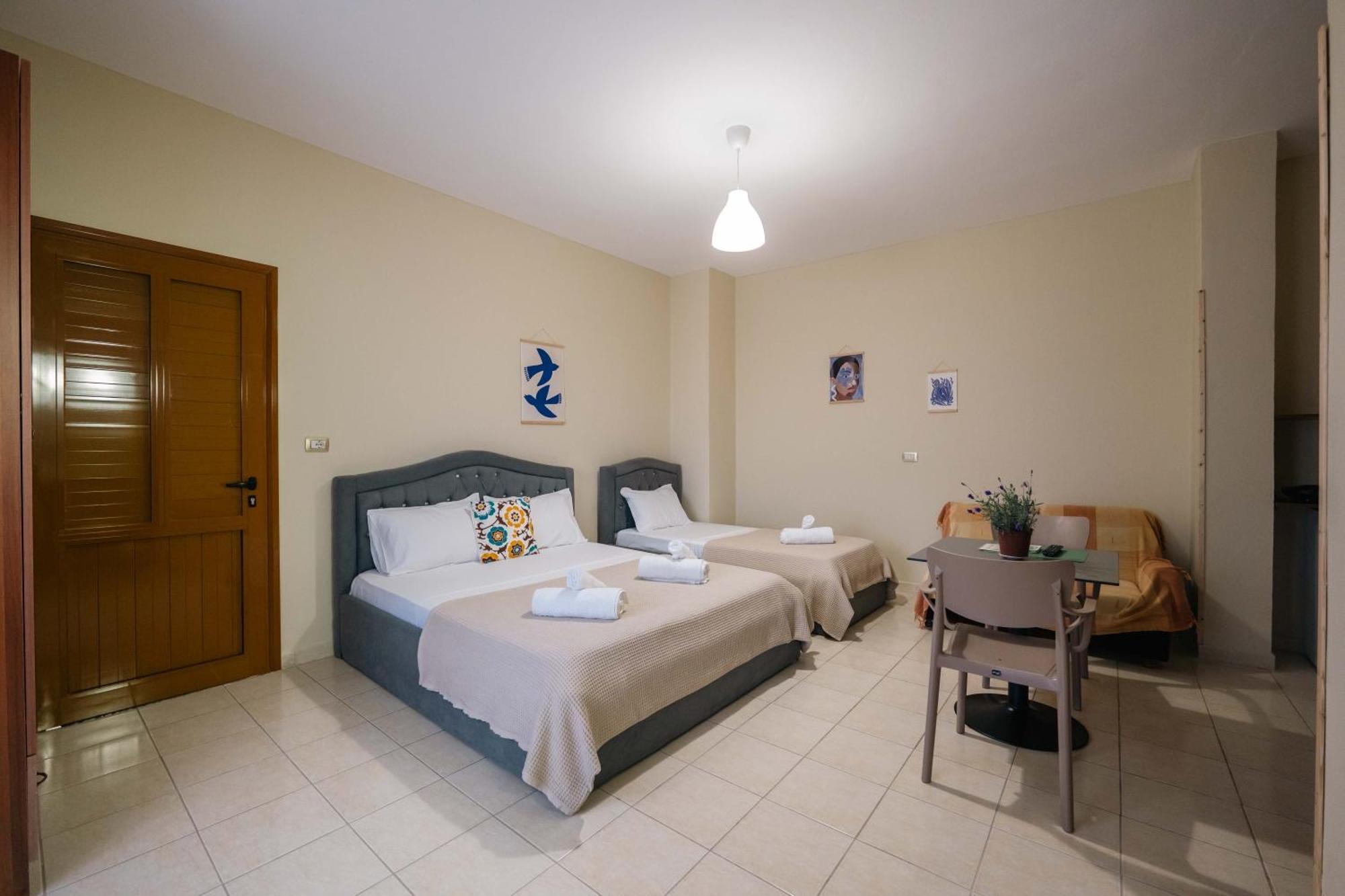 Kalpazo Kaja Garden Apartment *